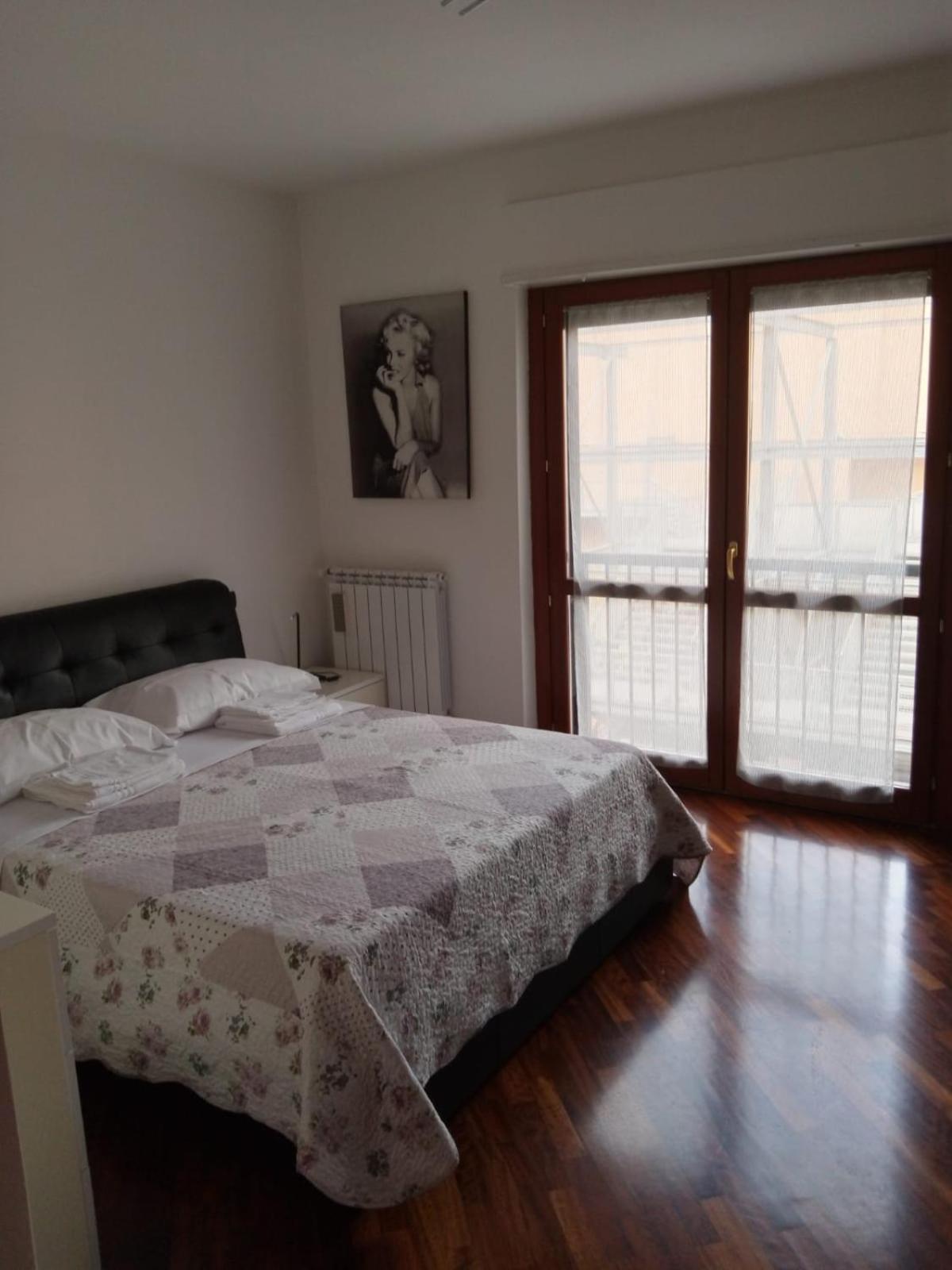 Casa Blues Parco Leonardo Apartment Fiumicino Bagian luar foto